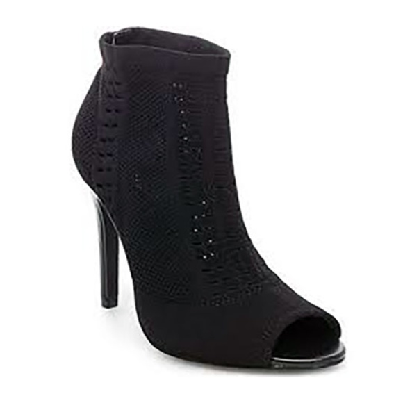 Wild Pair Drama Knit Peep Toe Sock Booties - Picture 8 of 8